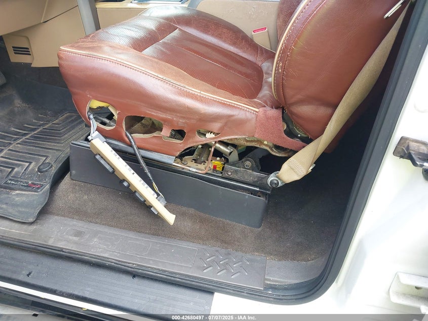 2011 Ford F-150 Lariat VIN: 1FTFW1CF5BFA32537 Lot: 42680497