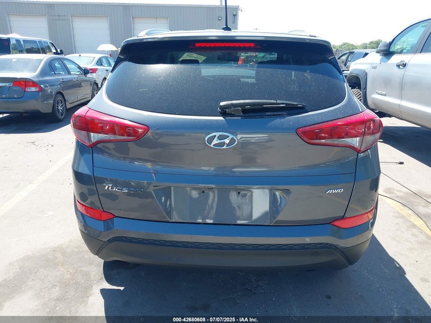 2016 HYUNDAI TUCSON SE - KM8J3CA41GU037118