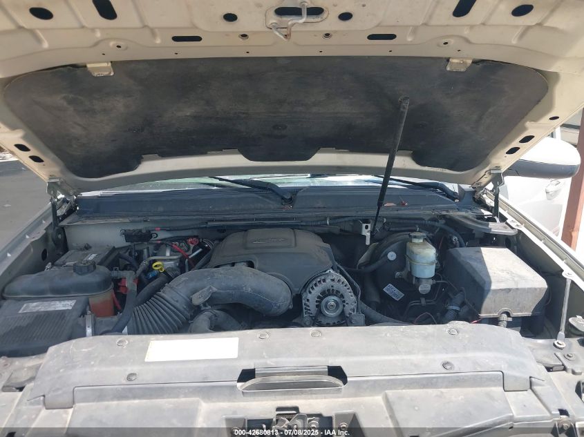 2007 Chevrolet Suburban 1500 Ltz VIN: 1GNFC16J77R264823 Lot: 42680813