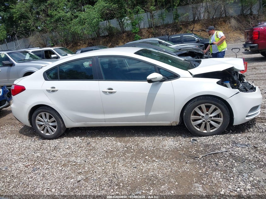 2016 KIA FORTE LX - KNAFX4A68G5440168