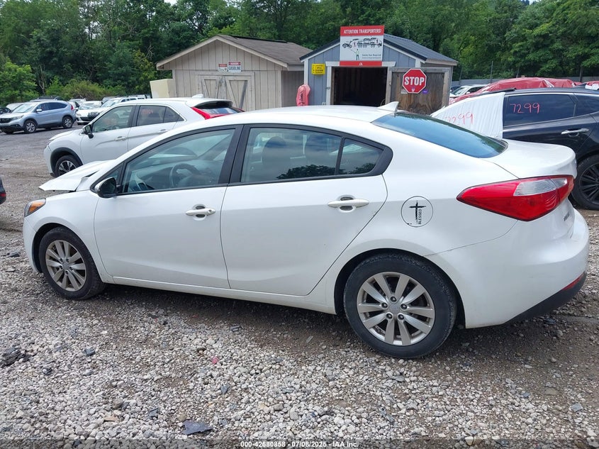 2016 KIA FORTE LX - KNAFX4A68G5440168
