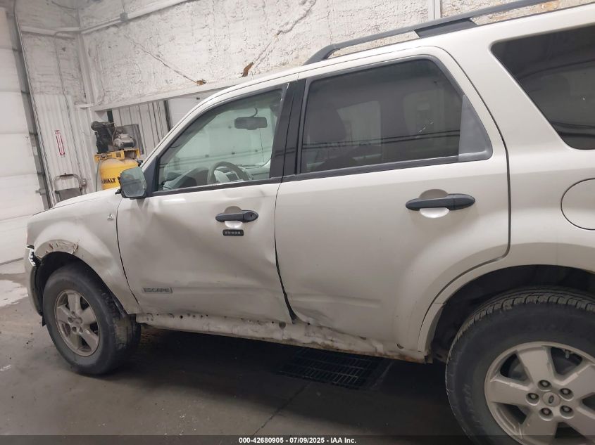 2008 Ford Escape Xlt VIN: 1FMCU93188KB46197 Lot: 42680905