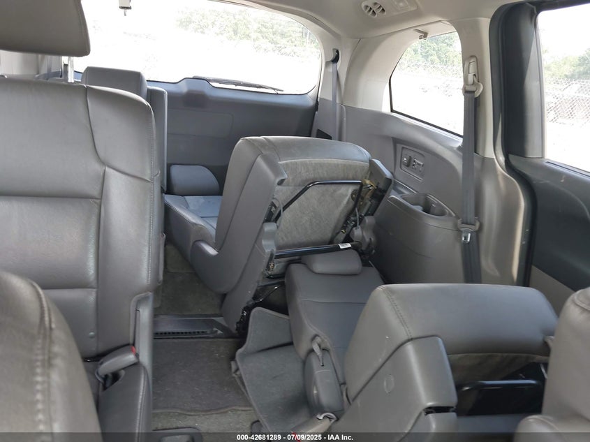 2016 Honda Odyssey Ex-L VIN: 5FNRL5H69GB069639 Lot: 42681289