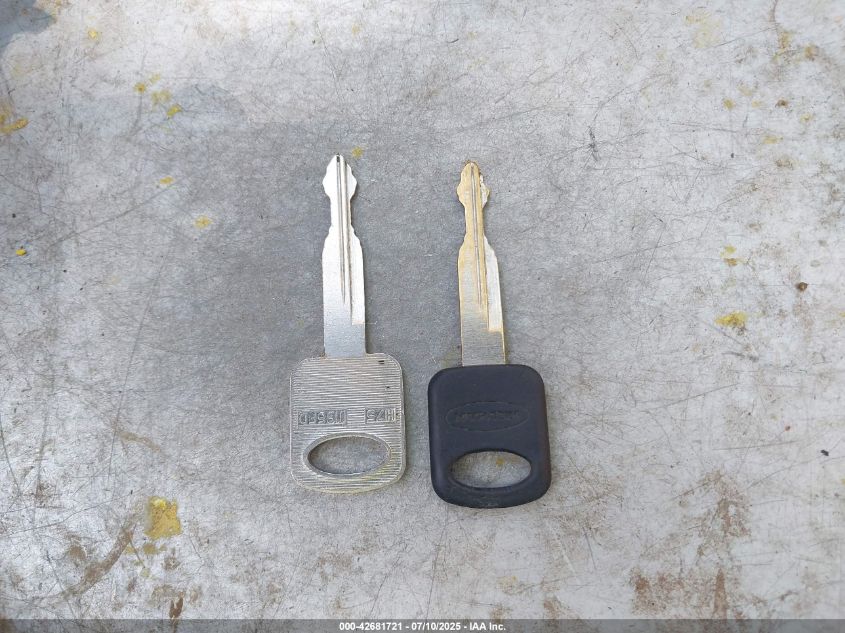 2005 Ford E-250 Commercial/Recreational VIN: 1FTNE24W35HA21662 Lot: 42681721