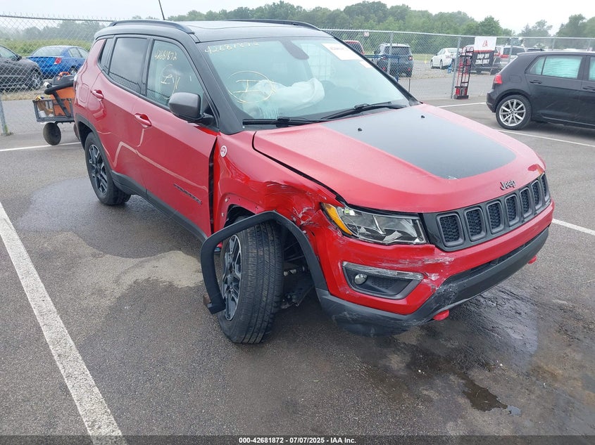3C4NJDDB3KT629201 2019 Jeep Compass 2.4 Trailhawk 4x4 Red