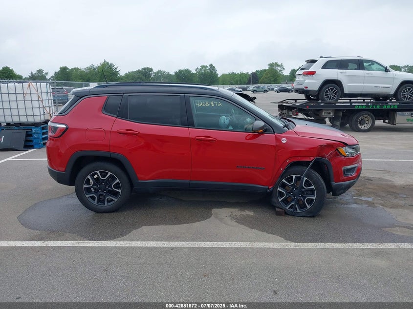 3C4NJDDB3KT629201 2019 Jeep Compass 2.4 Trailhawk 4x4 Red