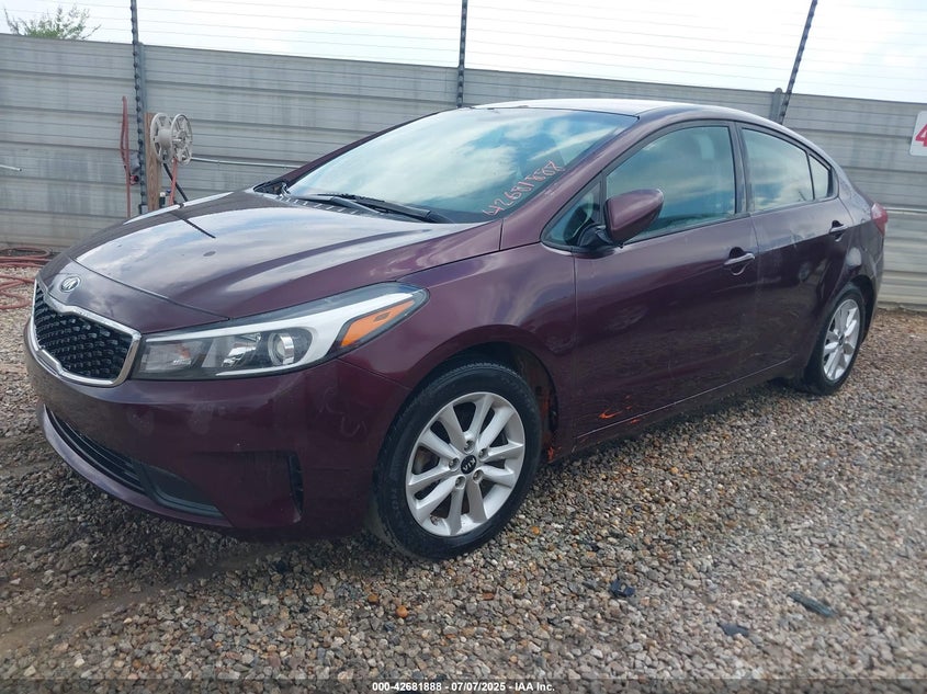 2017 KIA FORTE VIN: 3KPFL4A75HE147714