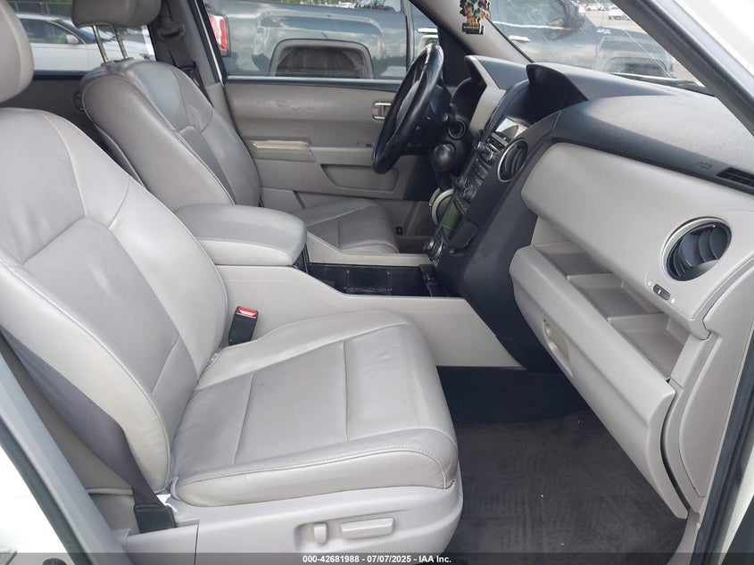 2013 HONDA PILOT TOURING - 5FNYF3H95DB011430