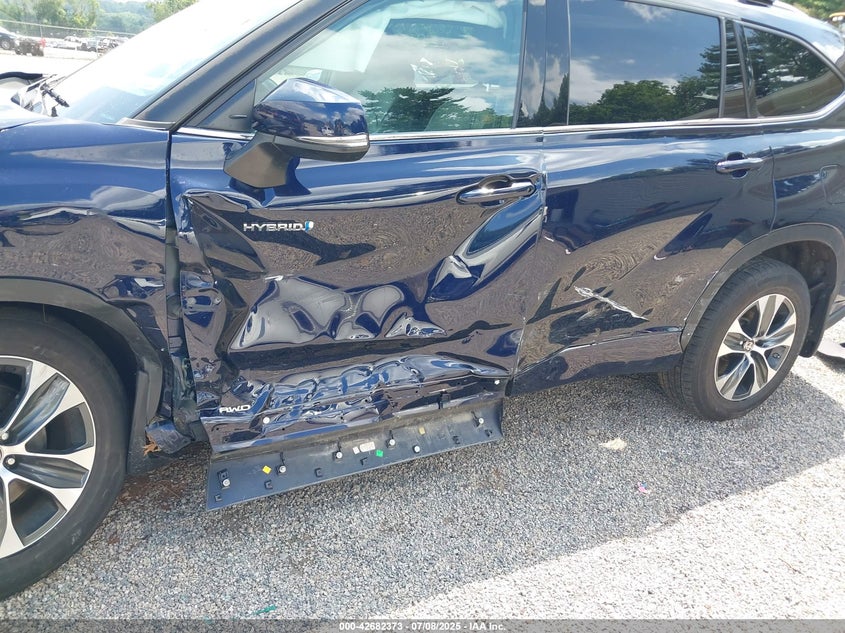 2020 TOYOTA HIGHLANDER HYBRID XLE - 5TDGBRCH9LS503736