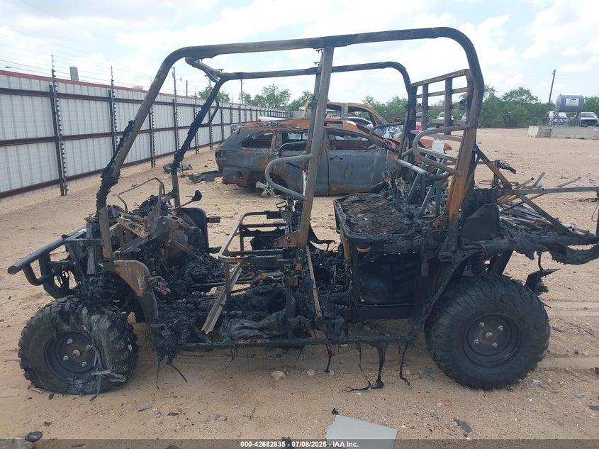 2021 KAWASAKI KAF820 B - JKBAFSB11MB521376