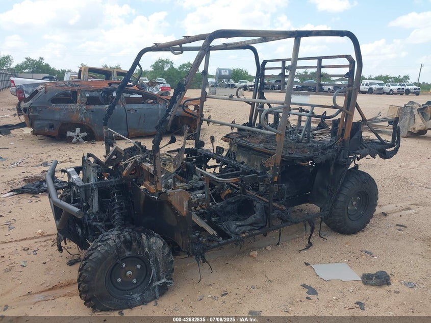 2021 KAWASAKI KAF820 B - JKBAFSB11MB521376