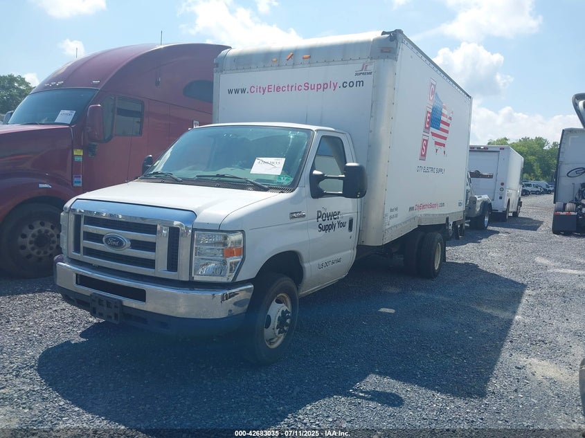 2016 Ford E-450 Cutaway white other gasoline 1FDXE4FS5GDC50168 photo #3