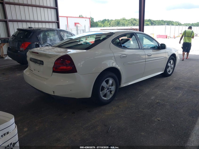 2006 PONTIAC GRAND PRIX VIN: 2G2WP552661229054