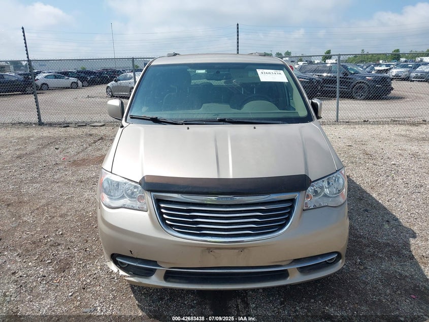 2015 CHRYSLER TOWN & COUNTRY VIN: 2C4RC1BG5FR595862