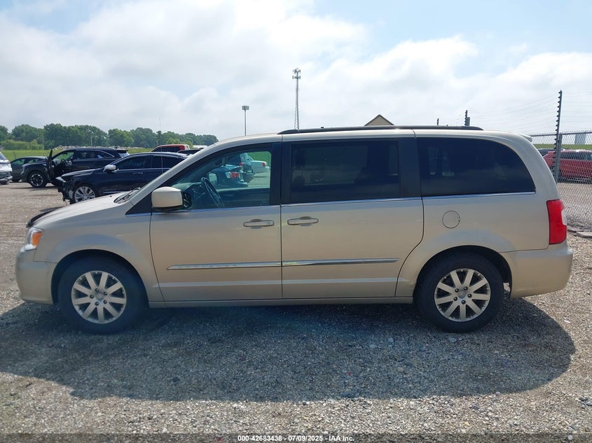 2015 CHRYSLER TOWN & COUNTRY VIN: 2C4RC1BG5FR595862