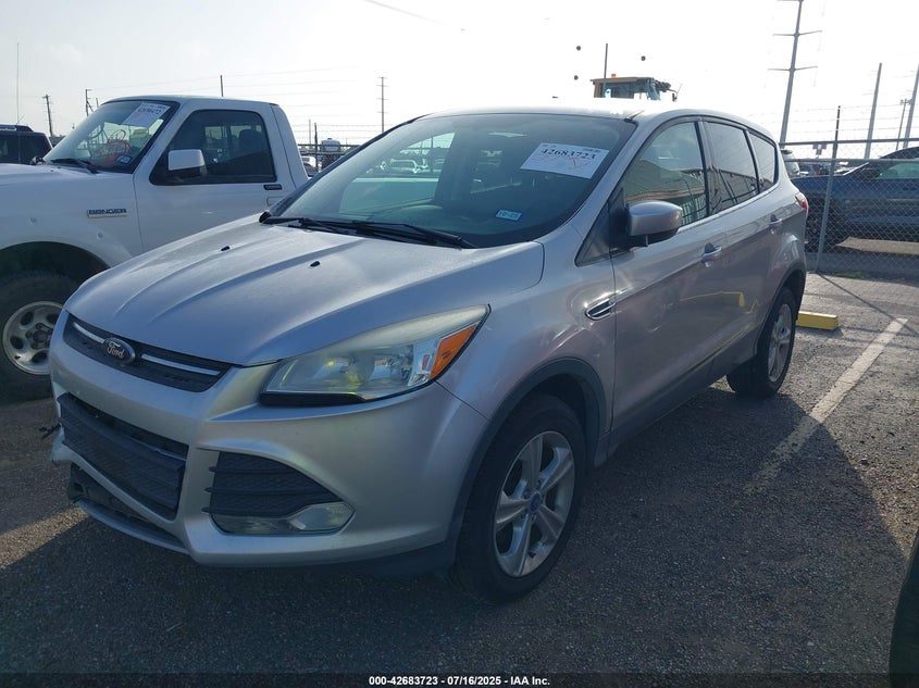 Vin: 1fmcu9g94duc87072, lot: 43176847, ford escape se 20132