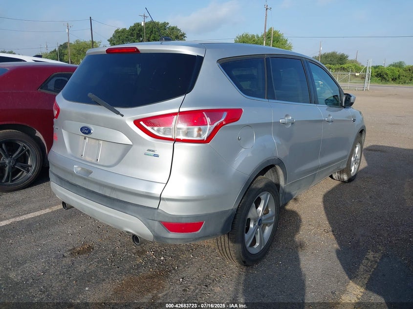 Vin: 1fmcu9g94duc87072, lot: 43176847, ford escape se 20134