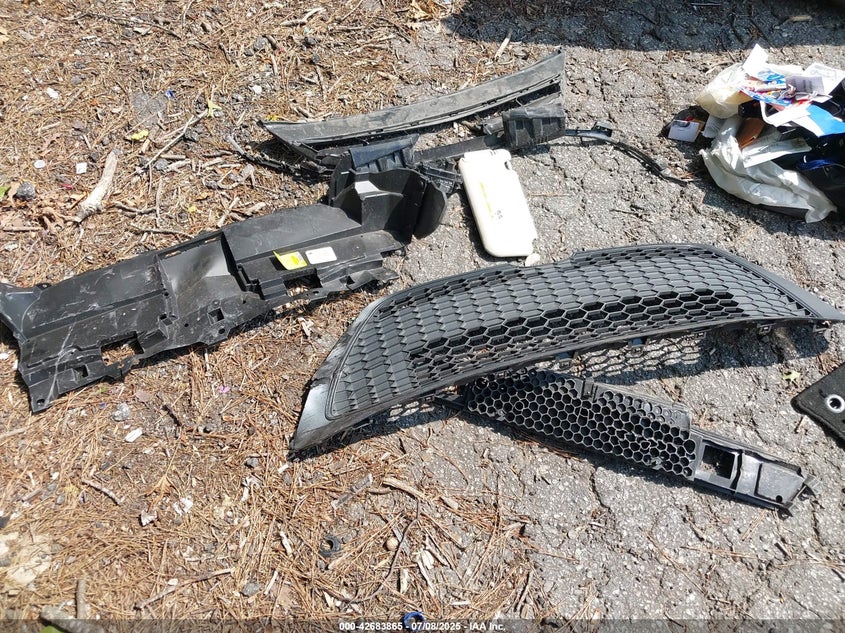 2021 Toyota Corolla Le VIN: 5YFEPMAE2MP225910 Lot: 42683865