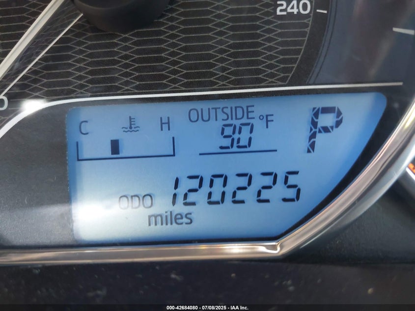 2014 TOYOTA COROLLA LE PLUS - 2T1BURHE9EC166385