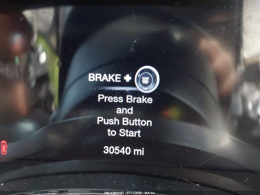 2019 Jeep Grand Cherokee Limited 4X4 VIN: 1C4RJFBG1KC739011 Lot: 42684161