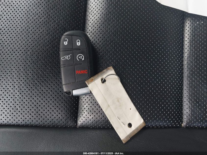 2019 Jeep Grand Cherokee Limited 4X4 VIN: 1C4RJFBG1KC739011 Lot: 42684161