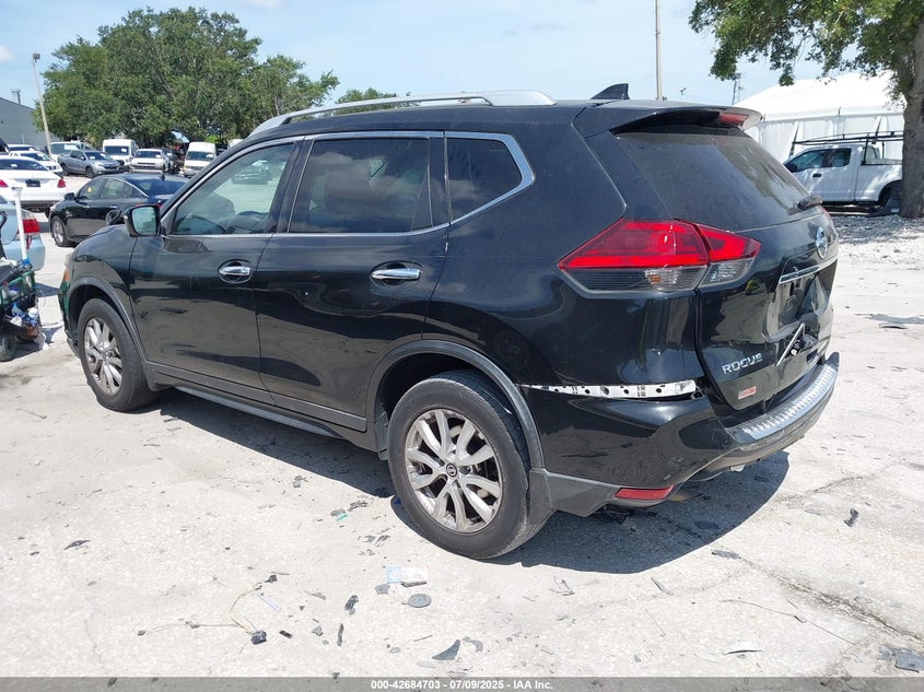 2017 NISSAN ROGUE SV - KNMAT2MT0HP501002