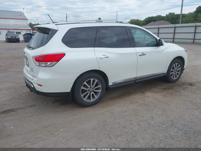 2015 NISSAN PATHFINDER VIN: 5N1AR2MM5FC667264