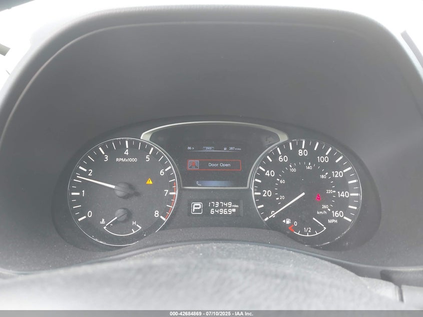 2015 NISSAN PATHFINDER VIN: 5N1AR2MM5FC667264