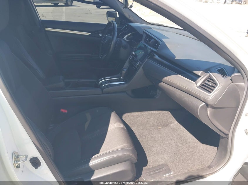 2019 HONDA CIVIC SPORT - 19XFC2F83KE212945