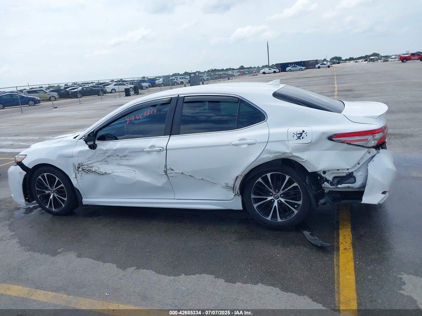 2019 TOYOTA CAMRY SE - 4T1B11HKXKU708815