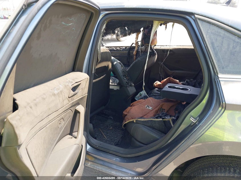 2019 VOLKSWAGEN JETTA 1.4T SEL - 3VWE57BU8KM066437