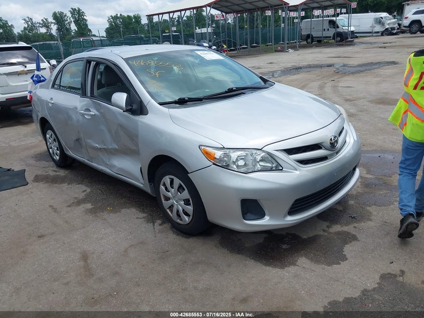 2T1BU4EE9BC728689 2011 Toyota Corolla Le auction photo 1