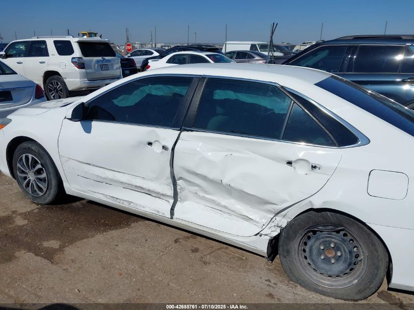 2015 Toyota Camry Le VIN: 4T4BF1FK4FR452221 Lot: 42685761