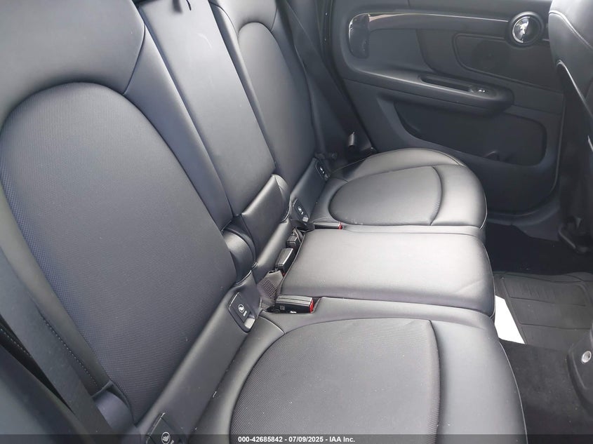 2017 MINI COUNTRYMAN COOPER S - WMZYT5C38H3D81171