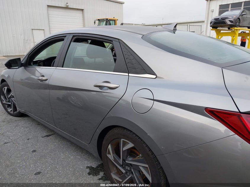 2024 HYUNDAI ELANTRA SEL - KMHLS4DG6RU731054