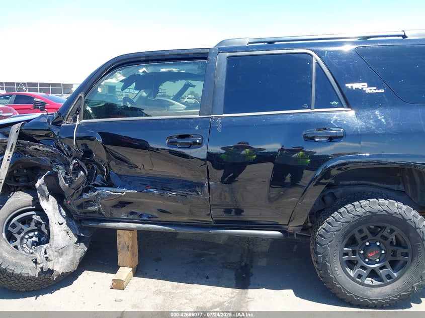 VIN JTEBU5JR9L5776881 2020 TOYOTA 4RUNNER TRD OFF ROAD