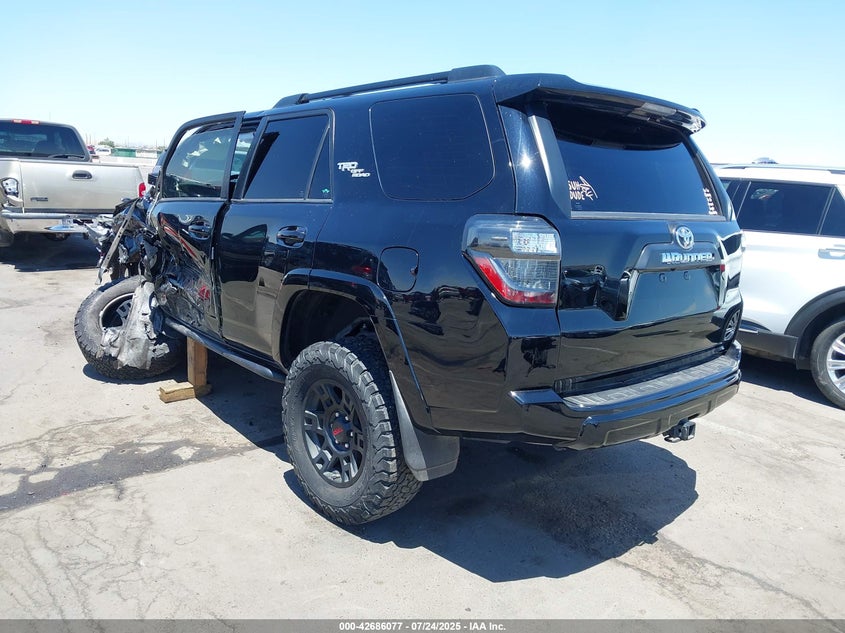 VIN JTEBU5JR9L5776881 2020 TOYOTA 4RUNNER TRD OFF ROAD