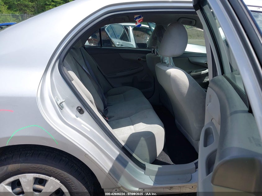2010 TOYOTA COROLLA VIN: 1NXBU4EE0AZ192843