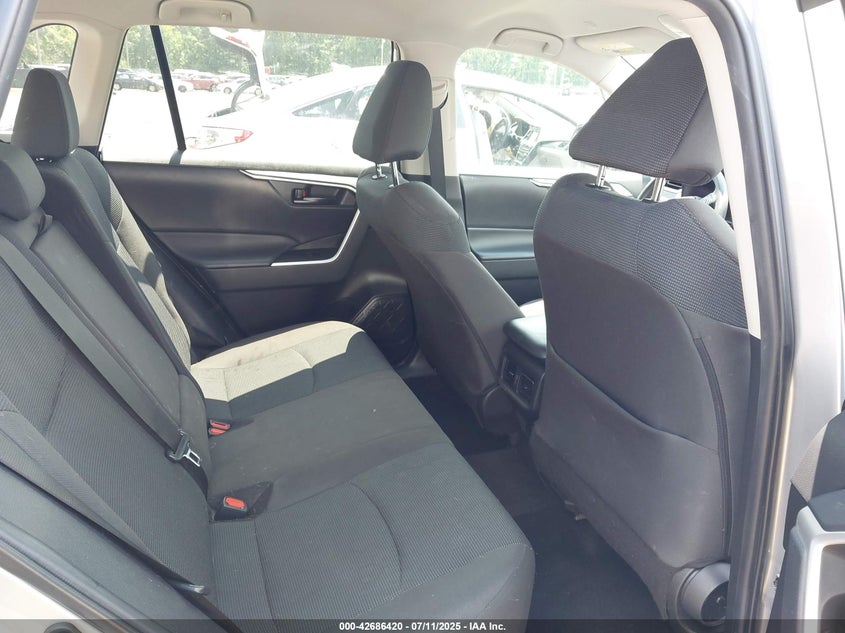 2023 TOYOTA RAV4 LE - 2T3F1RFV7PC347766