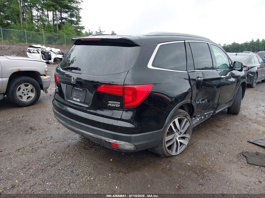 2016 HONDA PILOT TOURING - 5FNYF6H97GB097605