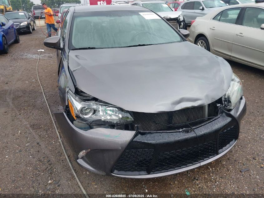 2015 Toyota Camry Se VIN: 4T1BF1FKXFU892793 Lot: 42686685