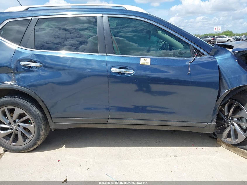 2016 NISSAN ROGUE SL - KNMAT2MTXGP736957