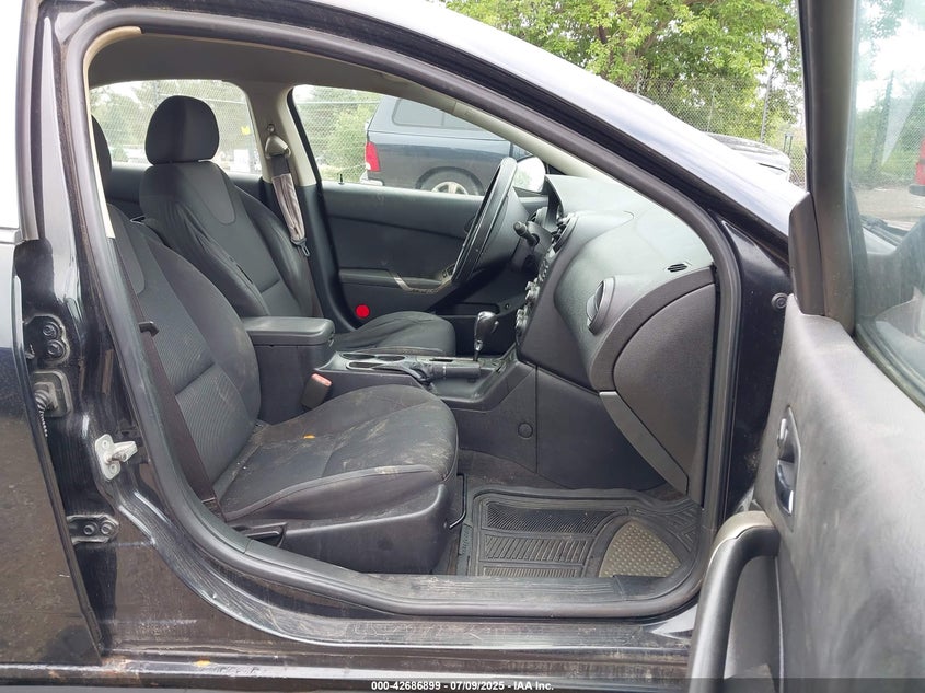 2009 PONTIAC G6 VIN: 1G2ZH57N794184653