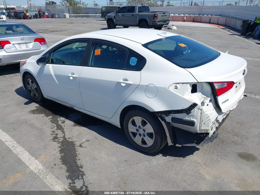 2016 KIA FORTE LX - KNAFK4A67G5496262