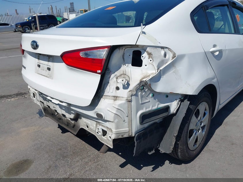 2016 KIA FORTE LX - KNAFK4A67G5496262