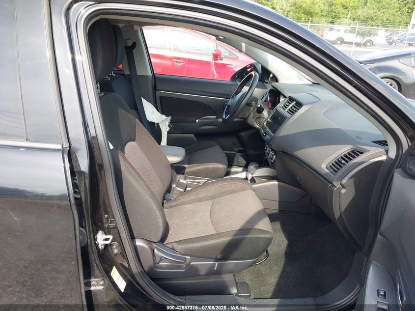 2019 MITSUBISHI OUTLANDER SPORT 2.0 SE - JA4AP4AU5KU020436