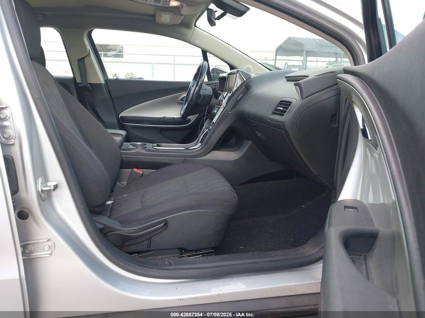 2014 CHEVROLET VOLT - 1G1RA6E44EU143061