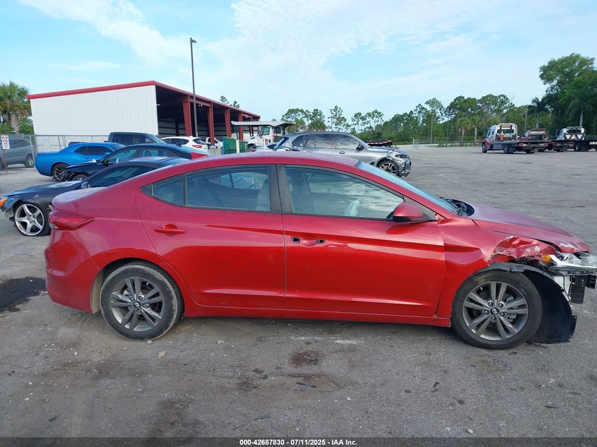 VIN 5NPD84LF2JH222352 2018 HYUNDAI ELANTRA SEL