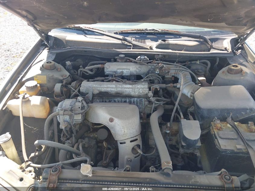 2001 Toyota Camry Le VIN: JT2BG28K310553323 Lot: 42688021