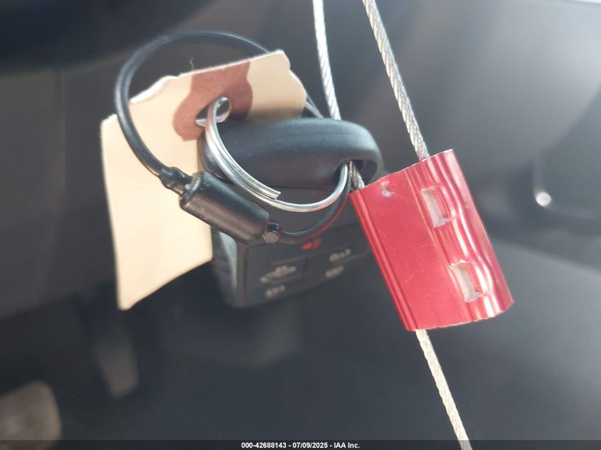 2025 Chevrolet Silverado 1500 - 1GCUKDED0SZ131975